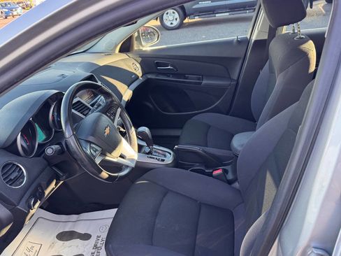 Used 2014 Chevrolet Cruze Eco image 14