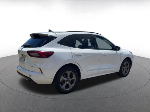 Used 2023 Ford Escape ST-Line image 15
