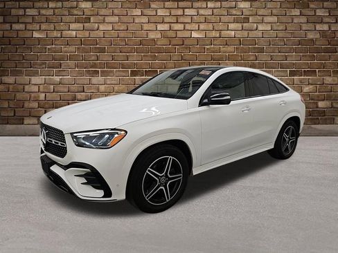 Used 2025 Mercedes-Benz GLE 450 4MATIC Coupe image 2