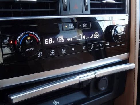 Used 2024 INFINITI QX80 Sensory image 26