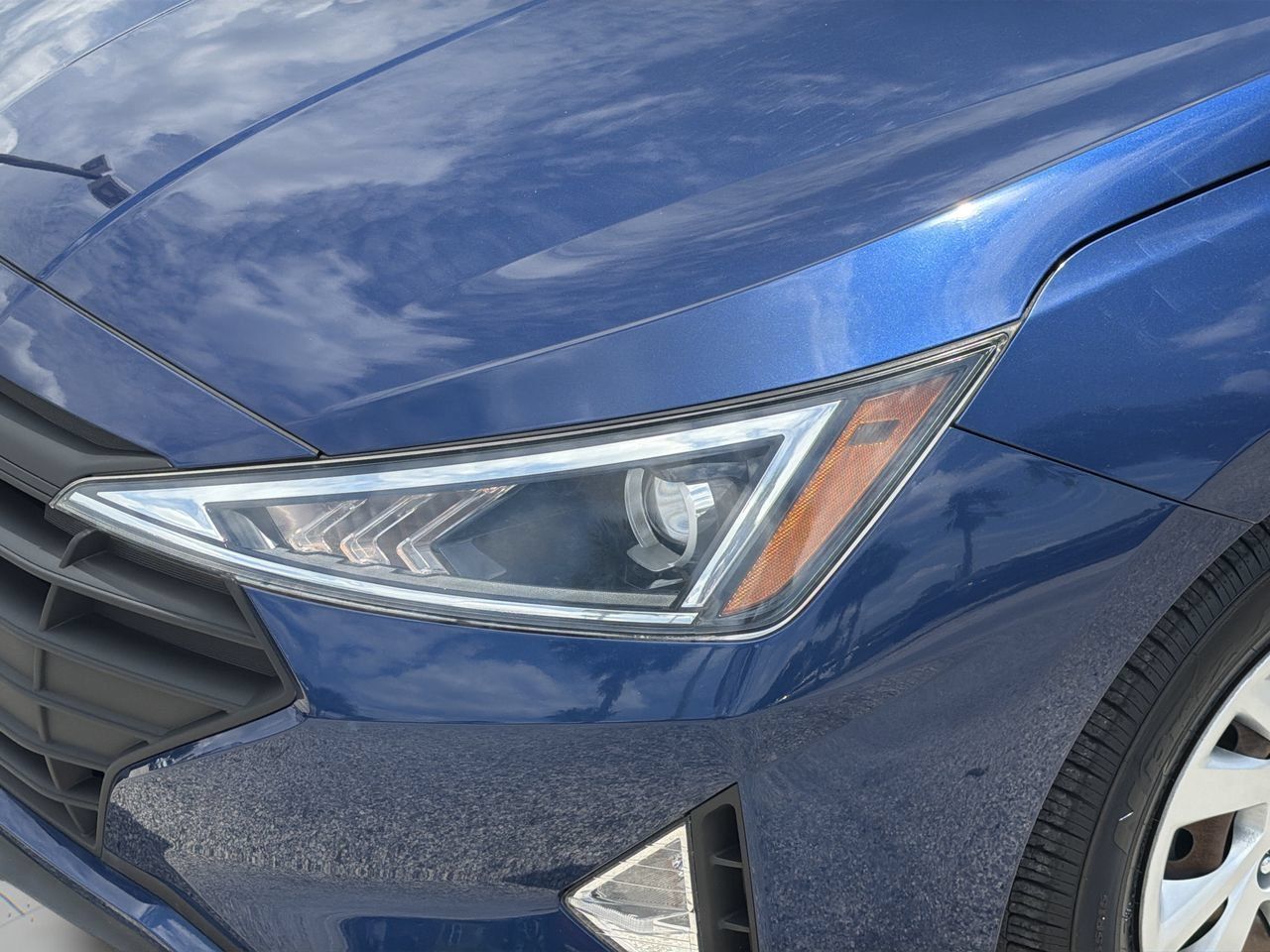 Used 2020 Hyundai Elantra SE FWD image 6