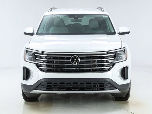 New 2026 Volkswagen Atlas SE FWD image 16
