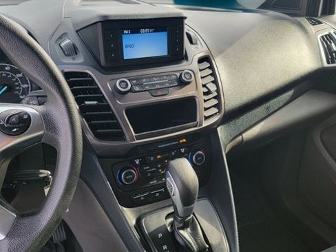 Used 2020 Ford Transit Connect XL image 13