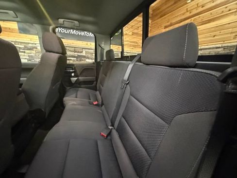 Used 2018 Chevrolet Silverado 1500 LT w/ Midnight Edition AWD/4WD image 30