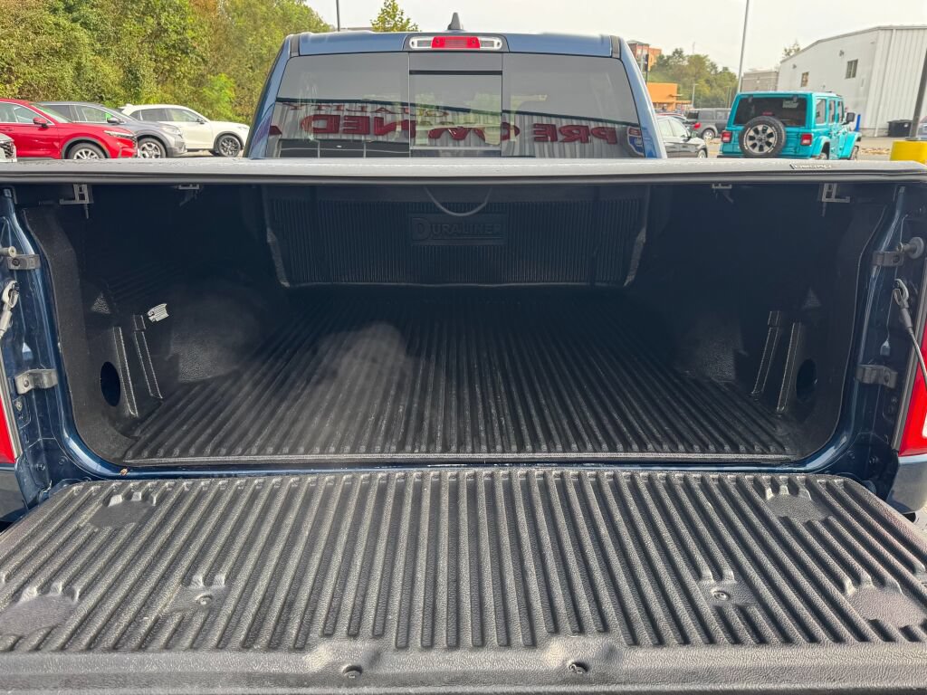 Used 2021 RAM 1500 Big Horn AWD/4WD image 17