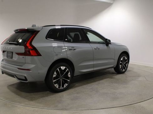 New 2026 Volvo XC60 B5 Plus w/ Climate Package AWD/4WD image 5