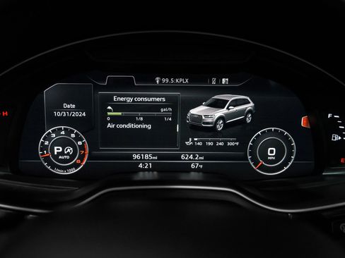 Used 2017 Audi Q7 3.0T Prestige w/ Prestige Package image 21