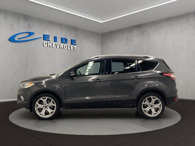 Used 2018 Ford Escape Titanium w/ Ford Safe & Smart Package AWD/4WD image 12