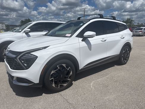 Used 2023 Kia Sportage SX image 8