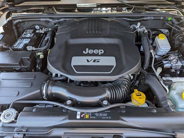 Used 2018 Jeep Wrangler Sport AWD/4WD image 21