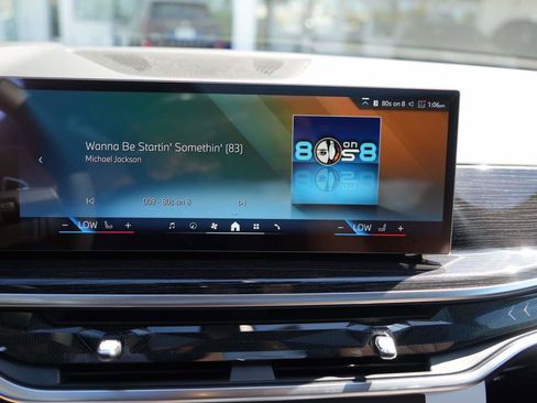 New 2026 BMW X6 xDrive40i w/ Executive Package image 14