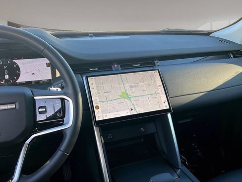 Certified 2025 Land Rover Discovery Sport S AWD/4WD image 9