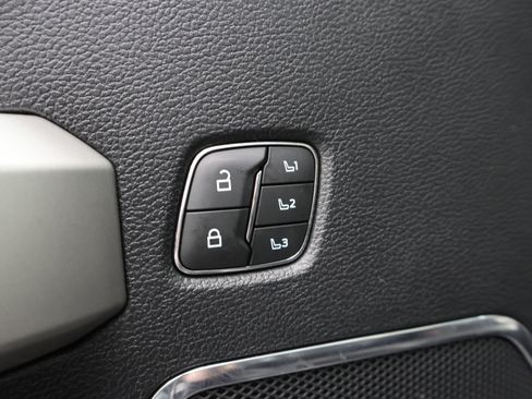 Used 2021 Ford F250 Lariat AWD/4WD image 42