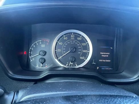 Used 2020 Toyota Corolla LE FWD image 16