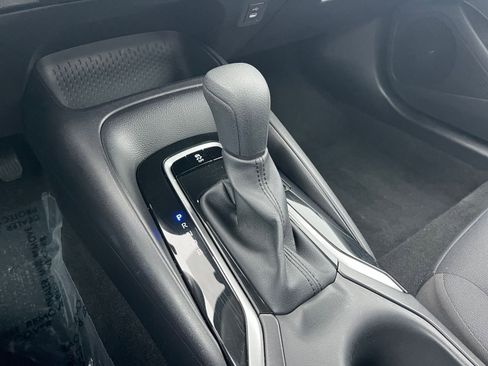 Used 2025 Toyota Corolla LE image 35