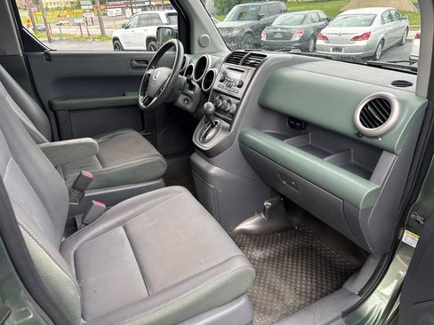 Used 2005 Honda Element EX image 10