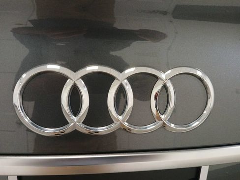 Used 2022 Audi Q5 2.0T Premium Plus w/ Premium Plus Package AWD/4WD image 28