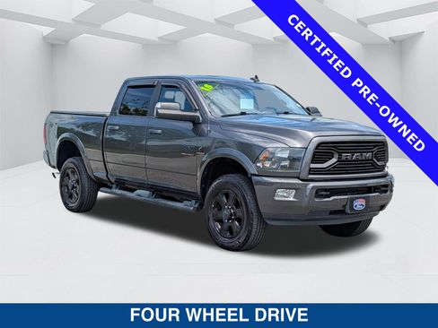 Used 2018 RAM 2500 Big Horn w/ Sport Appearance Group AWD/4WD image 3