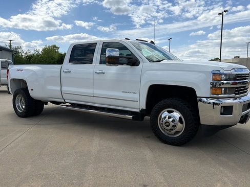 Used 2015 Chevrolet Silverado 3500 LTZ w/ Duramax Plus Package AWD/4WD image 30