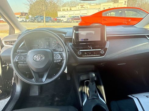 Used 2024 Toyota Corolla LE image 24