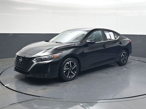 Used 2024 Nissan Sentra SV image 8