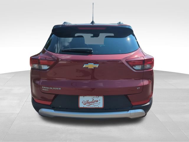 Used 2025 Chevrolet TrailBlazer LT AWD/4WD image 4