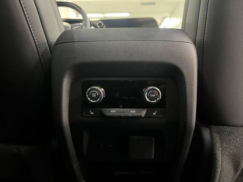 New 2026 Chevrolet Traverse RS AWD/4WD image 23