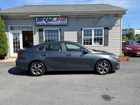 Used 2021 Kia Forte LXS FWD image 1