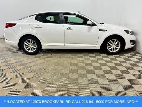Used 2013 Kia Optima LX FWD image 4