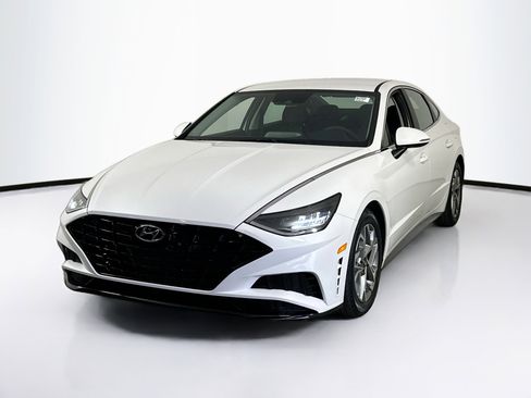 Used 2022 Hyundai Sonata SEL image 1