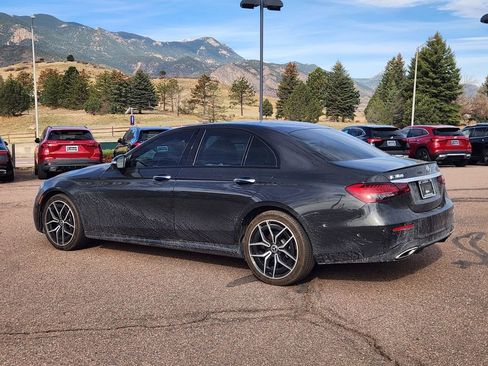 Used 2022 Mercedes-Benz E 350 4MATIC Sedan image 5