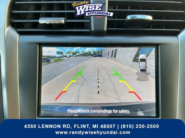 Used 2020 Ford Fusion SE AWD/4WD image 3