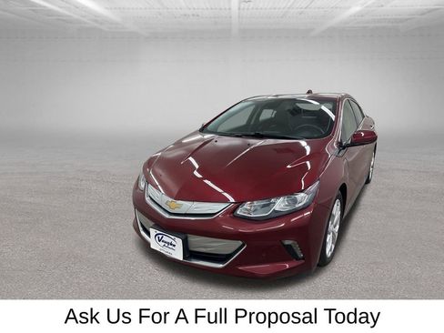 Used 2017 Chevrolet Volt Premier w/ Driver Confidence II Package FWD image 6