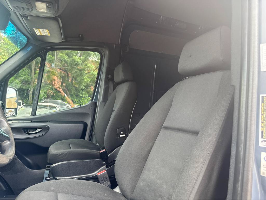 Used 2019 Mercedes-Benz Sprinter 144 image 8
