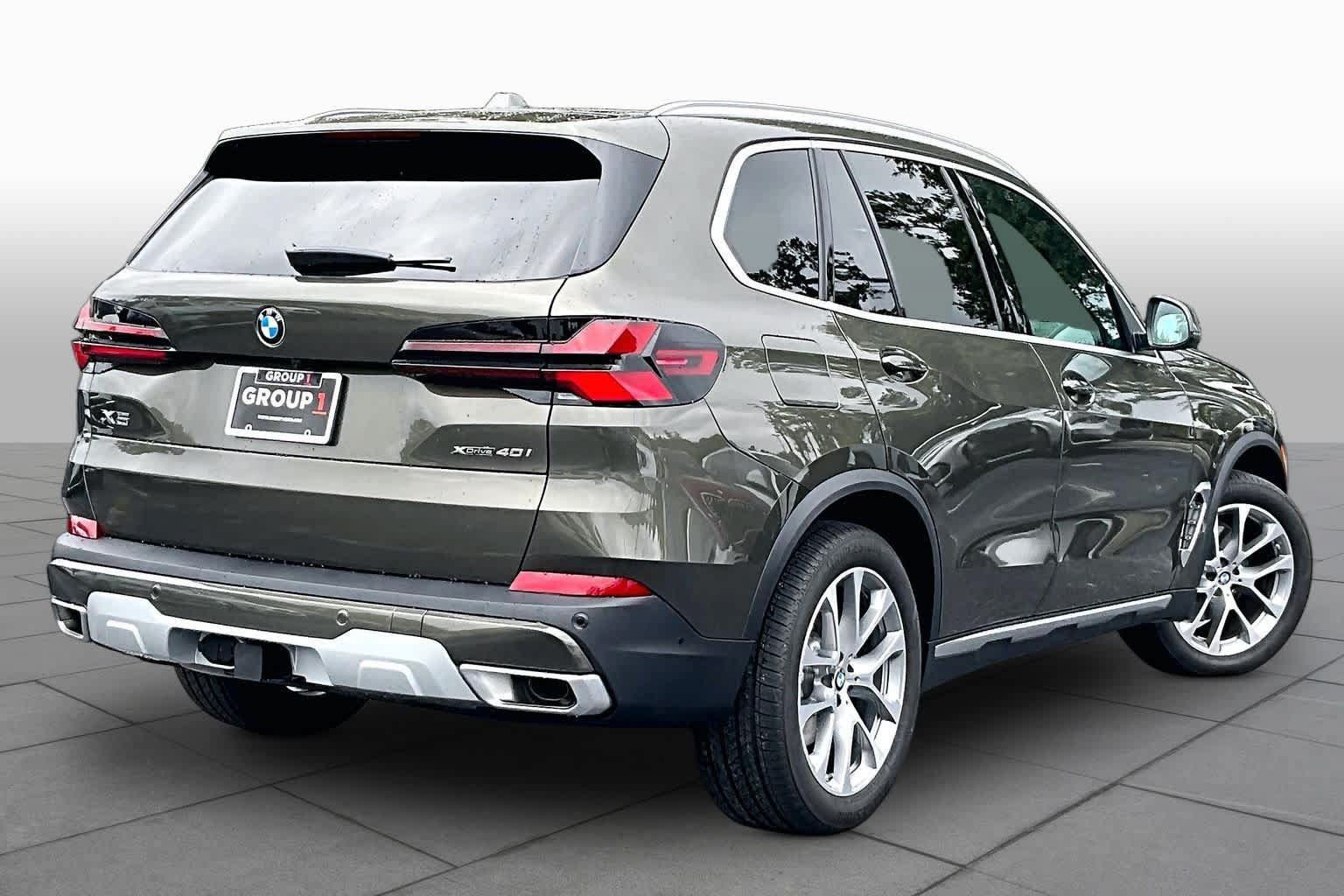 Used 2026 BMW X5 xDrive40i w/ Premium Package AWD/4WD image 13