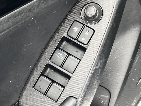 Used 2014 MAZDA MAZDA3 i Grand Touring image 13