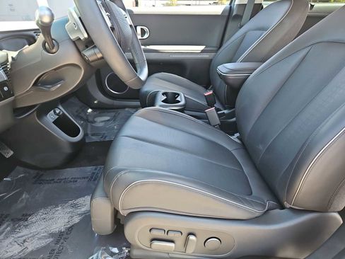 Certified 2024 Hyundai Ioniq 5 Limited RWD image 16