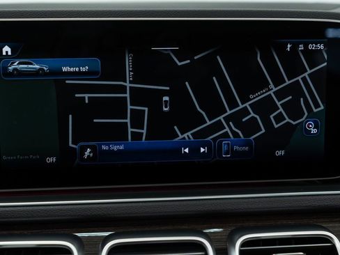 Used 2024 Mercedes-Benz GLE 350 4MATIC w/ Driver Assistance Package image 24