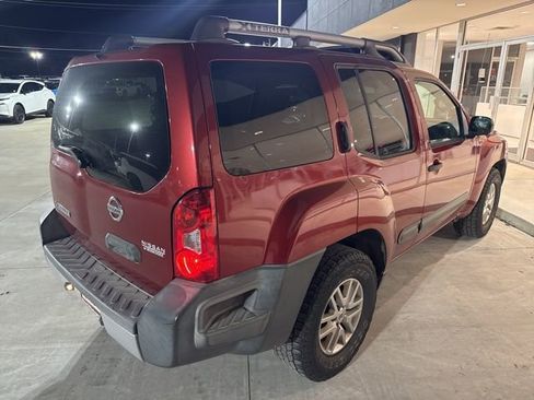Used 2014 Nissan Xterra S image 4