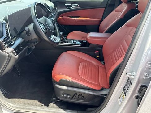 Used 2025 Kia Sportage SX FWD image 9