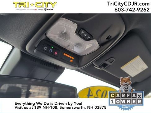 Used 2024 Chevrolet Colorado Trail Boss w/ Technology Package image 27