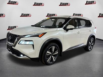 Used 2022 Nissan Rogue Platinum w/ Head-Up Display Package