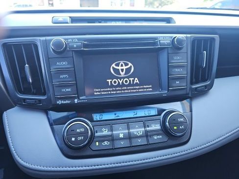 Used 2015 Toyota RAV4 XLE AWD/4WD image 14