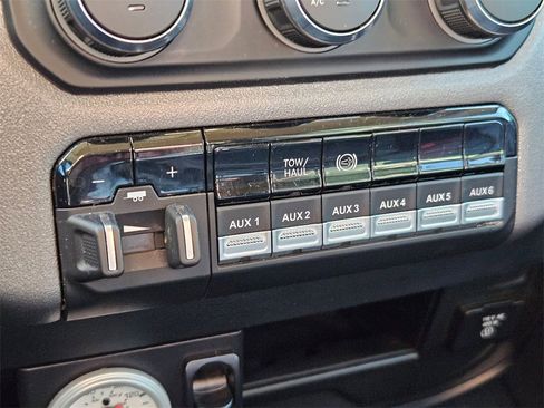 Certified 2020 RAM 2500 Tradesman image 29