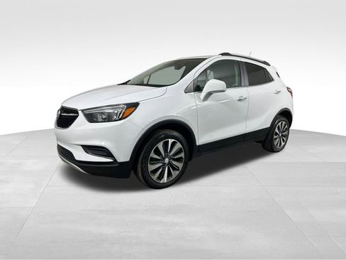 Used 2022 Buick Encore Preferred w/ Safety Package image 2
