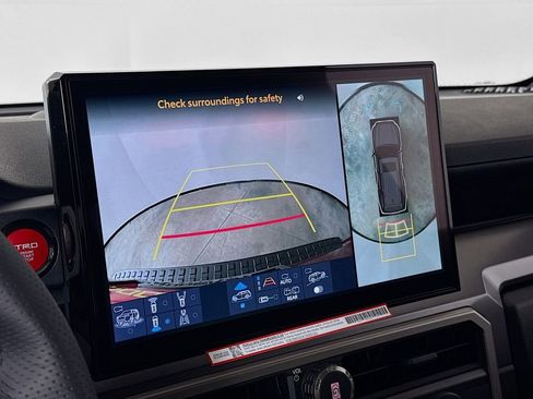 Certified 2026 Toyota 4Runner TRD Off-Road Premium image 15