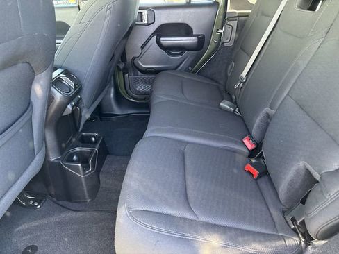 Used 2020 Jeep Wrangler Unlimited Sport S image 20