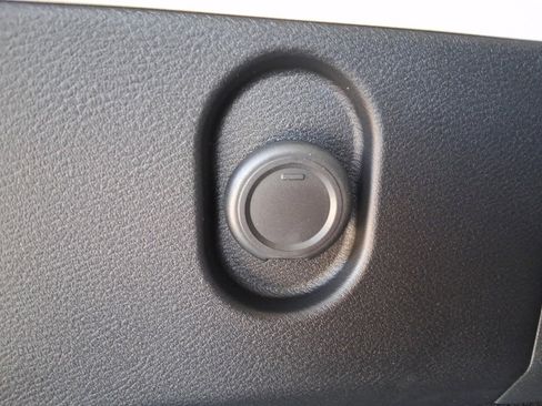 New 2026 Nissan Rogue SV image 9