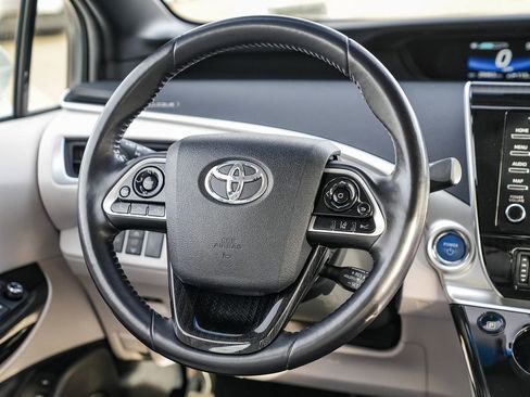 Used 2020 Toyota Mirai image 16