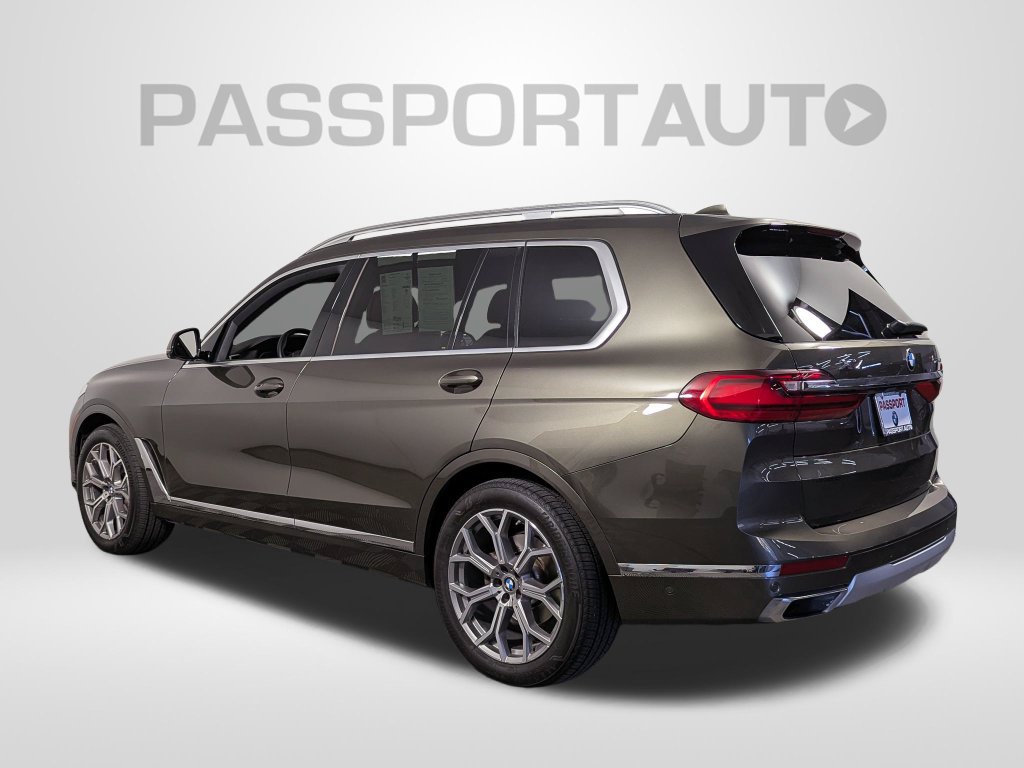 Used 2021 BMW X7 xDrive40i w/ Executive Package AWD/4WD image 2